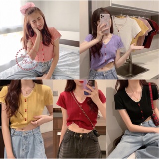 เสื้อครอปแขนสั้น ไหมพรม🌈 กระดุมหน้า พร้อมส่ง🛒