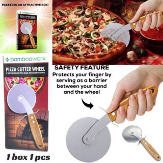 Bambooworx  Pizza Cutter Wheel มีดตัดพิษซ่าสแตนเลส แบบลูกกลิ้งกลม ด้ามจับไม้