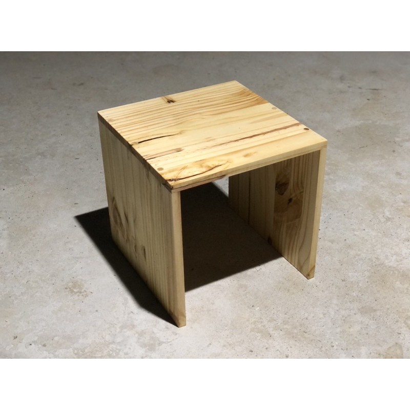 กล่องไม้สน ขนาด 30x30x30 ซม.