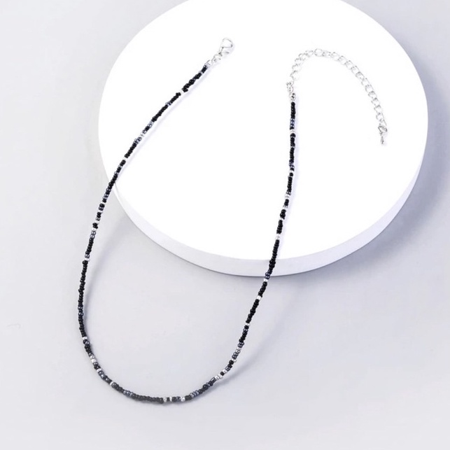 สร้อยคอ สร้อยคอลูกปัด สีดำโทนเงิน ไอเทมไปทะเล สุดเก๋