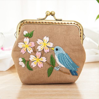 EB52 ชุดอุปกรณ์ปักผ้า DIY ครบเซ็ท กระเป๋า Pouch ใส่เหรียญขนาดเล็ก ลายดอกไม้