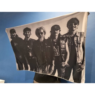 ผ้าตกแต่งผนัง ผ้าธง ลายคาราบาว พงษ์สิทธิ์ ถ่ายจากสินค้าจริง