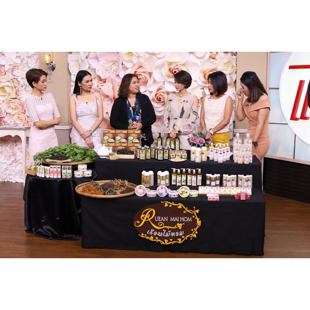 สเปรย์ปรับอากาศยูคาลิปเอสเซนเชียล ขนาด220มิลลิลิตร  ขจัดกลิ่นอับและไรฝุ่น  เรือนไม้หอม Rueanmaihom - รูปที่ 3