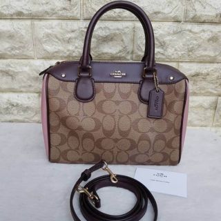 Sale Coach หมอน 9นิ้วแท้100%ใหม่พร้อมส่ง