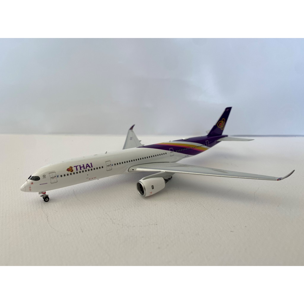 โมเดลเครื่องบินเหล็ก A350-900	Thai	HS-THB	Thai Shop