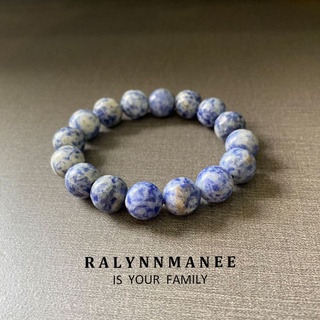 ข้อมือหินโซดาไลต์ ( Sodalite ) ขนาดหินกดเลือกในตัวเลือกสินค้า  ร้อยด้วยไหมยืด ขอชมรูปถ่ายสินค้าก่อนได้ค่ะ