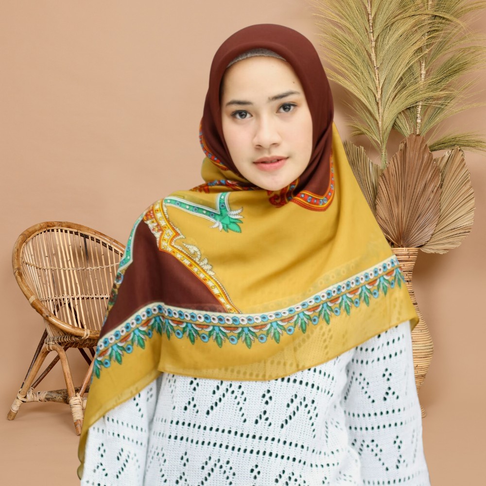 Bella Square Syri 2 Square Hijab Motif