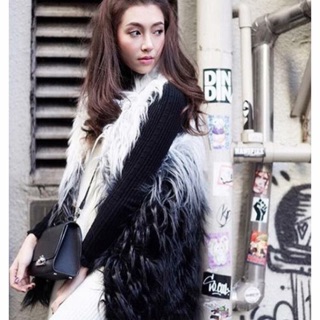 เสื้อขนเฟอร์ Two-tone Fox Coat