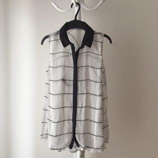 [ส่งต่อ] เสื้อแขนกุดซีทรู JASPAL