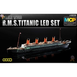 Academy Model 1/700 AC14220 RMS TITANIC+LED SET