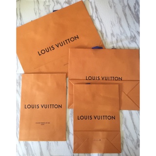 ถุงกระดาษ LV Louis Vuitton หลุยส์ วิตตอง