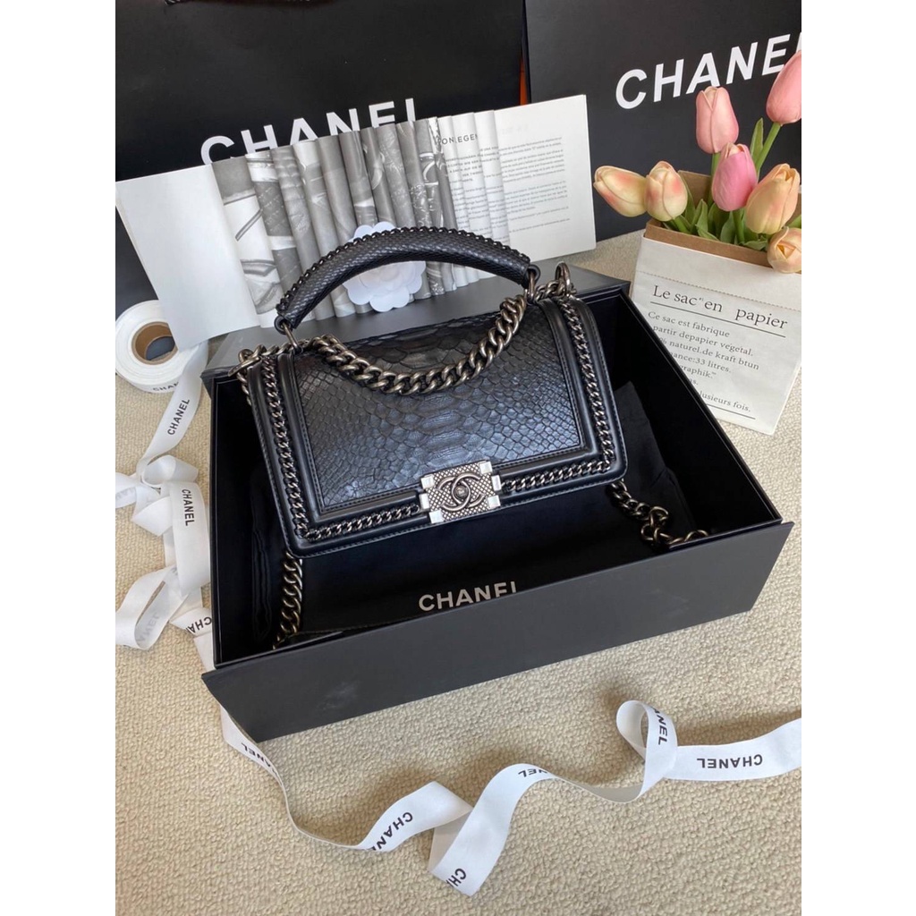 👜กระเป๋า Chanel Boy สะพายข้าง [ หนังงูแท้ ] Size 25 cm งาน Original