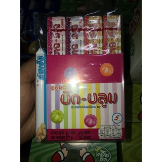 บิ๊กบูม หมากฝรั่งรสผลไม้ อร่อย ของยูโร่ บรรจุ 12 กล่อง รุ่นนี้แถมกัสเซ็นด้วย