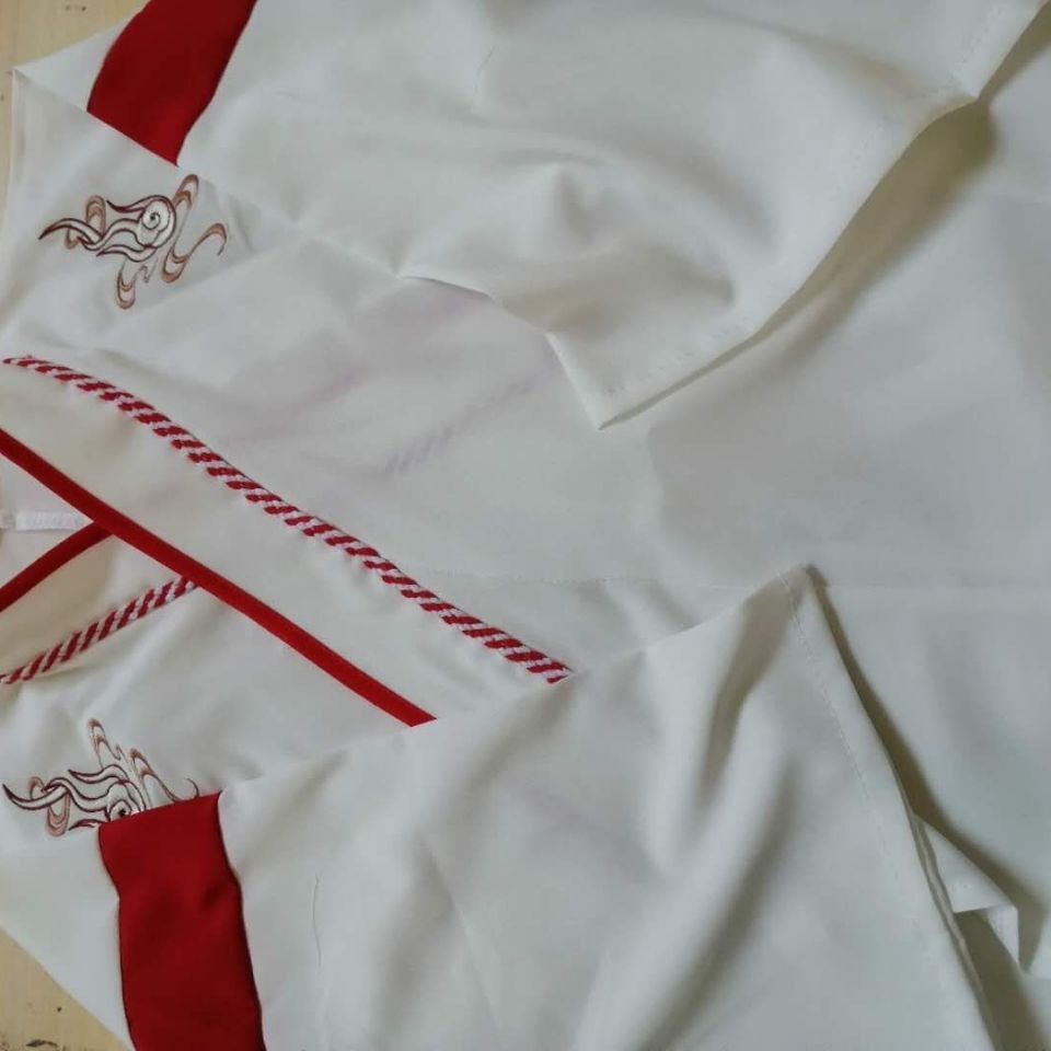 Hanfu ของผู้หญิงแต่งกายเสื้อผ้าชั้นยาวดอกไม้นางฟ้ากระโปรงฮันองค์ประกอบสไตล์จีนสองชิ้นชุด ชุดฮั่นฝู ชุดจีนโบราณ Cosplay - รูปที่ 4