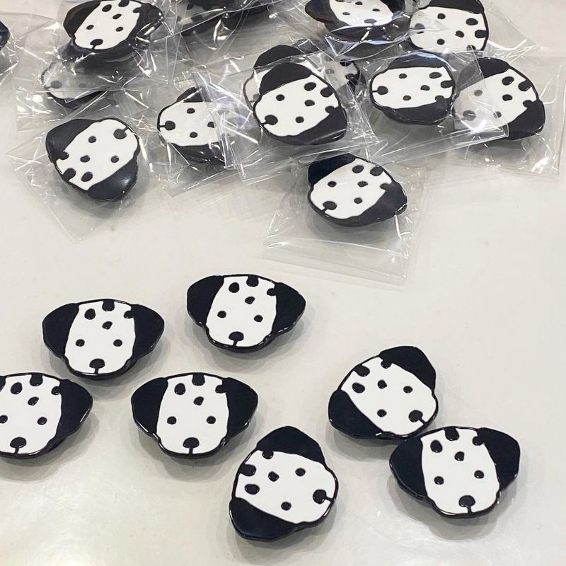 สินค้าพร้อมส่ง!! Oreo Dalmatian Griptok