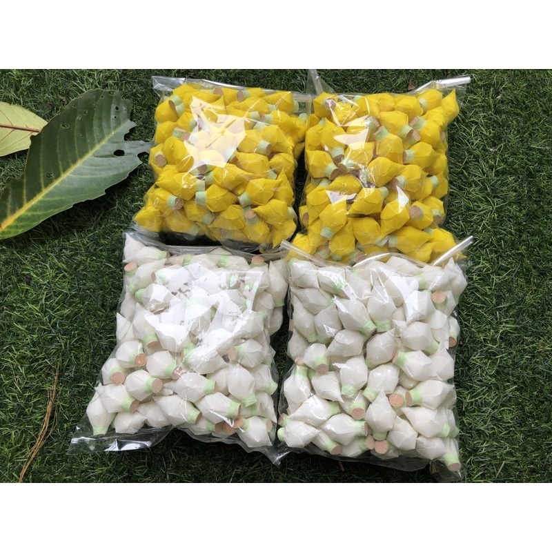ดอกข่าตูมดอกข่าแหลมถุงละ100ดอกซื้อปลีกได้ดอกละ5บาท