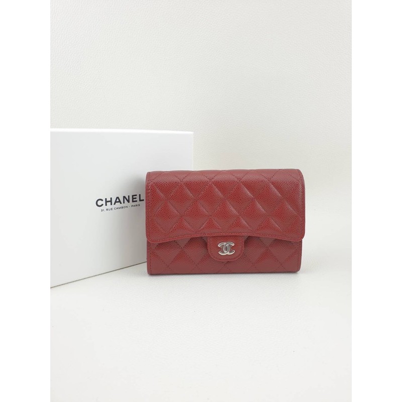 New chanel sarah wallet 6" holo30