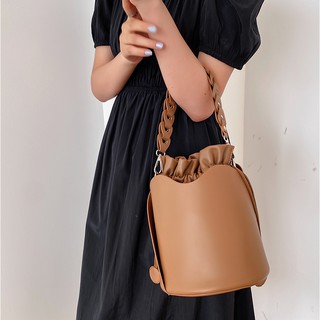 กระเป๋ารุ่น Darling Bag (New Arrival) สินค้าพร้อมส่ง