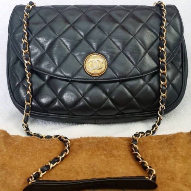 Chanel Vintage Flap Bag Black Lambskin