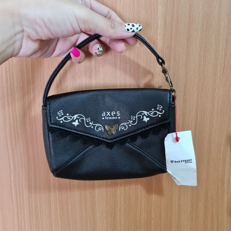 กระเป๋าหิ้วใบเล็ก 👉Brand: Axes femme