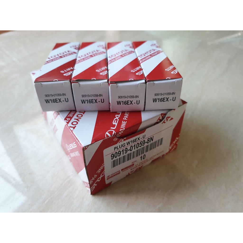 หัวเทียน W16EXU EE100,2E,4E,ST150-151,DYNA(ไดน่า) แท้ๆเบิกห้าง (4หัว 1ชุด) ราคาชุดละ 260บาท