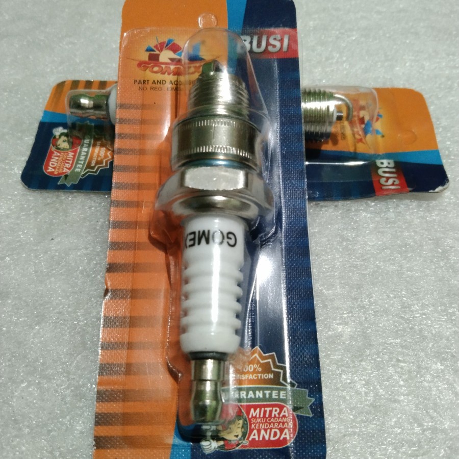 BP7HS RX KING, RX Z, RX S, F1ZR, TORNADO, VESPA 2-STROOKE SPARK PLUG (GOMEXX)