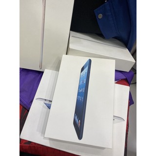 ขายกล่อง 🍎 pad กล่องเปล่าสภาพดีมาก Pad 3 model a1430 สีsilver กล่องเปล่าไม่แพง ส่งเร็ว กล่องของแท้