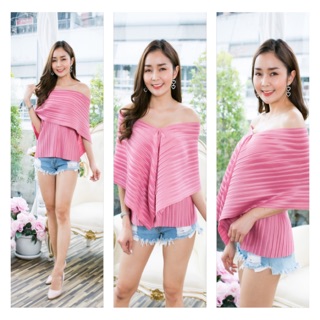 เสื้อพลีทเกาะอก + ปาดใหล่