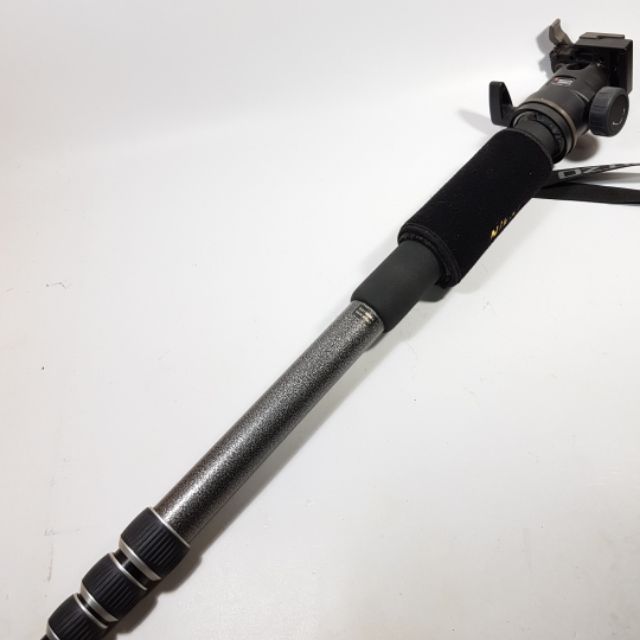 Monopod Gitzo G1564 ขาตั้งกล้อง โมโนพอด หัว manfrotto 488RC2 สภาพดีมาก