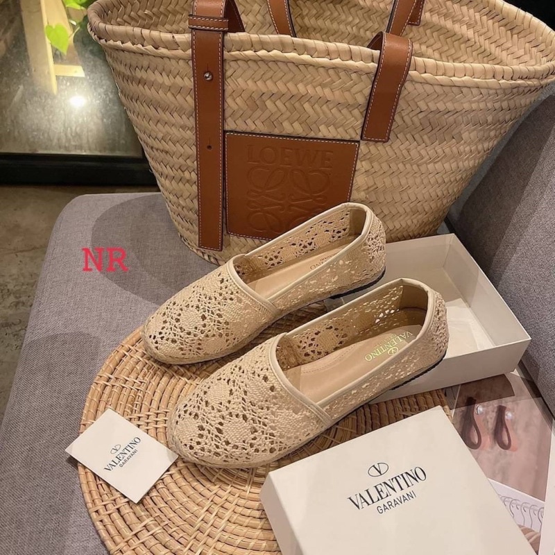 รองเท้า Valentino พร้อมส่ง💕