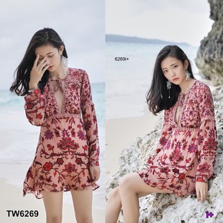 (6269) Dress เดรสสั้นแขนยาว ลายดอกสวยหวาน