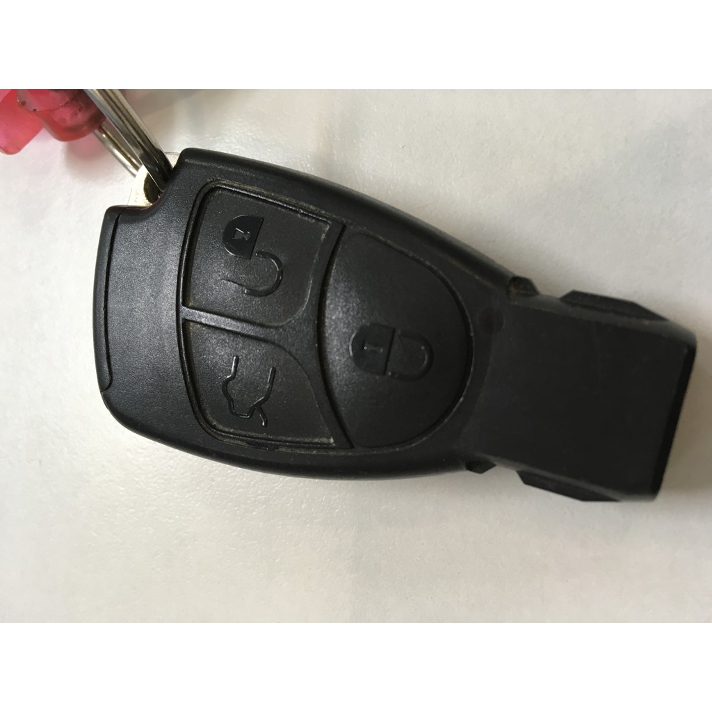 ปลอกกุญแจทรงน้ำเต้า Benze w211