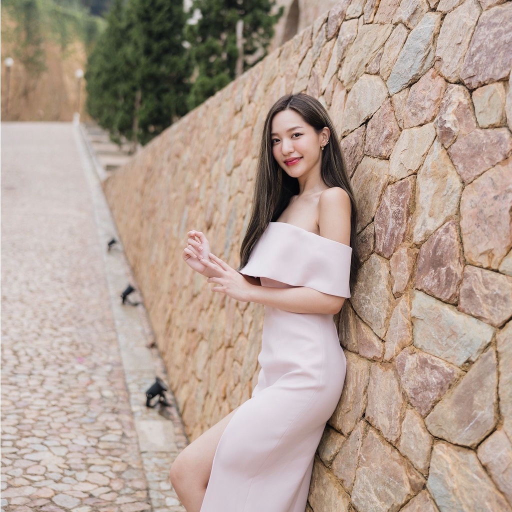 YellowApparel Venesa Dress เดรสออกงาน เกาะออกมีระบายรอบตัว - รูปที่ 3