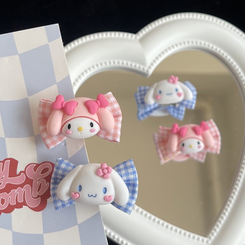 SANRIO กิ๊บติดผม ลายการ์ตูนเป็ด ประดับโบว์ ลายสก๊อต สไตล์เกาหลี สําหรับผู้หญิง