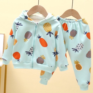 เด็กชาย-เด็กหญิง ชุดกีฬา แขนยาว + กางเกง เหมาะสำหรับ 0-5 ขวบ ผ้าใส่สบาย คละสี ขนาด 80-100 ซม