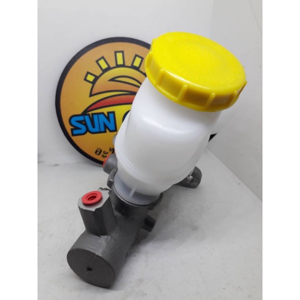 แม่ปั้มเบรคบน NISSAN  CEFIRO  A32  33  ยี่ห้อ  TRW  PMK  877  ราคาตัวละ  2,000  บาทคะ