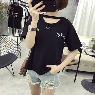 เสื้อแฟชั่น คอกลม แต่งสายคาดคอ ลาย To You สีดำ 1731 ดำ