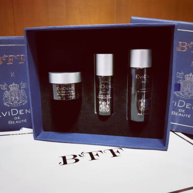 EVIDENS de Beaute The brightening travel set