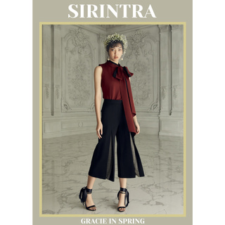 SIRINTRA Gracie In Spring - Lantana Pants กางเกงขา 5 ส่วน ผ้าตกแต่งกลางหน้า