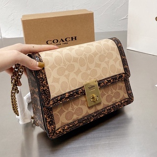 สินค้ามาใหม่-Coach-กระเป๋าผู้หญิง/กระเป๋าสะพาย/ของแท้💯%/พร้อมส่ง/ยิงจริง [ส่งฟรี] เทรนด์แฟชั่นหรูหรา...