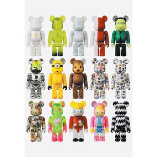 ฟิกเกอร์ bearbrick 100%  Series 42  (ใหม่ในซอง มีการ์ดกล่องครบ) ของญี่ปุ่นแท้💯 พร้อมส่ง (งาน Medicom Toy)