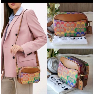 👑ผ่อน0%แท้100%👑 ครอสบอดี้ เรนโบว์ ทรงกล่อง งานShop มีถุงผ้า Coach 2880 Camera Bag 16 In Rainbow