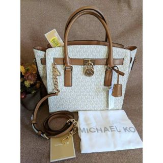 Michael Kors กระเป๋าถือมีสายสะพาย งานช็อป