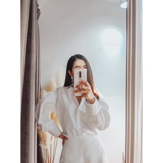 เสื้อเชิ้ตเเขนบอลลูน