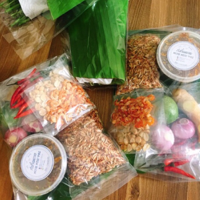เมี่ยงคำ สูตรคุณยาย เครื่องแน่น พร้อมทาน จัดส่งทั่วประเทศ
