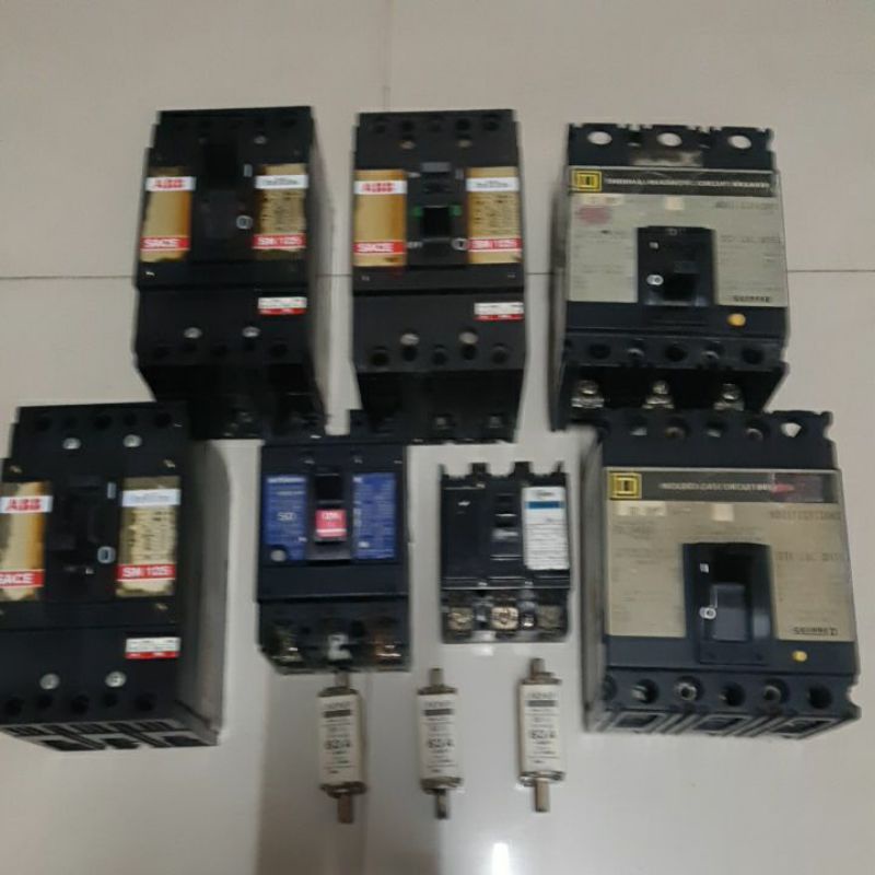ตู้ไฟสแควร์ดี,แม็กเนติก-Magnetic,BREAKER-ABB SN125,ฟิวส์ใบมีด,เบรกเกอร์ 3เฟส เมนเบรคเกอร์-Misubishi 