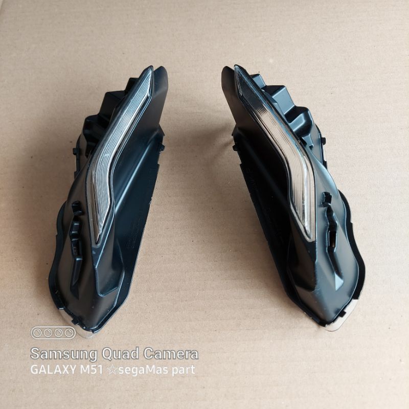 Original Yamaha R15 V4 ด้านหน้า twilight โคมไฟคิ้วแก้ว micha ชุดขวาและซ้าย