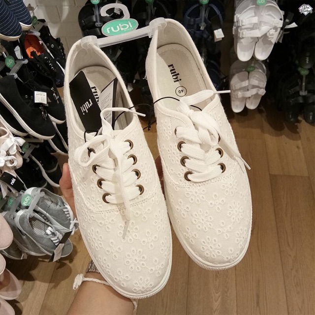 ส่งต่อ รองเท้าผ้าใบ cotton on [style ked] ***400฿***