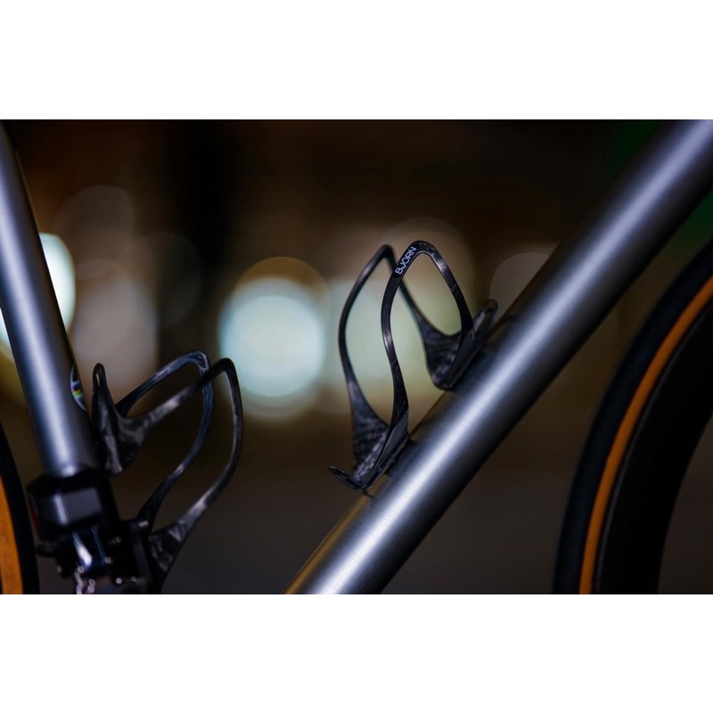 ขากระติกคาร์บอน Skoba Cage จาก bjorncycles น้ำหนักเพียง 21 กรัมเท่านั้น