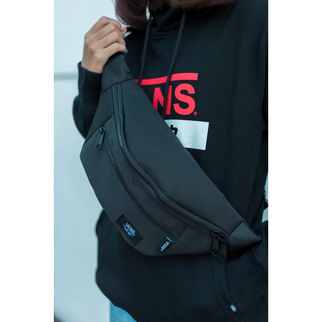 ส่งของจากไทย! !กระเป๋าคาดอกVans(พร้อมส่ง)มีเก็บปลายทาง